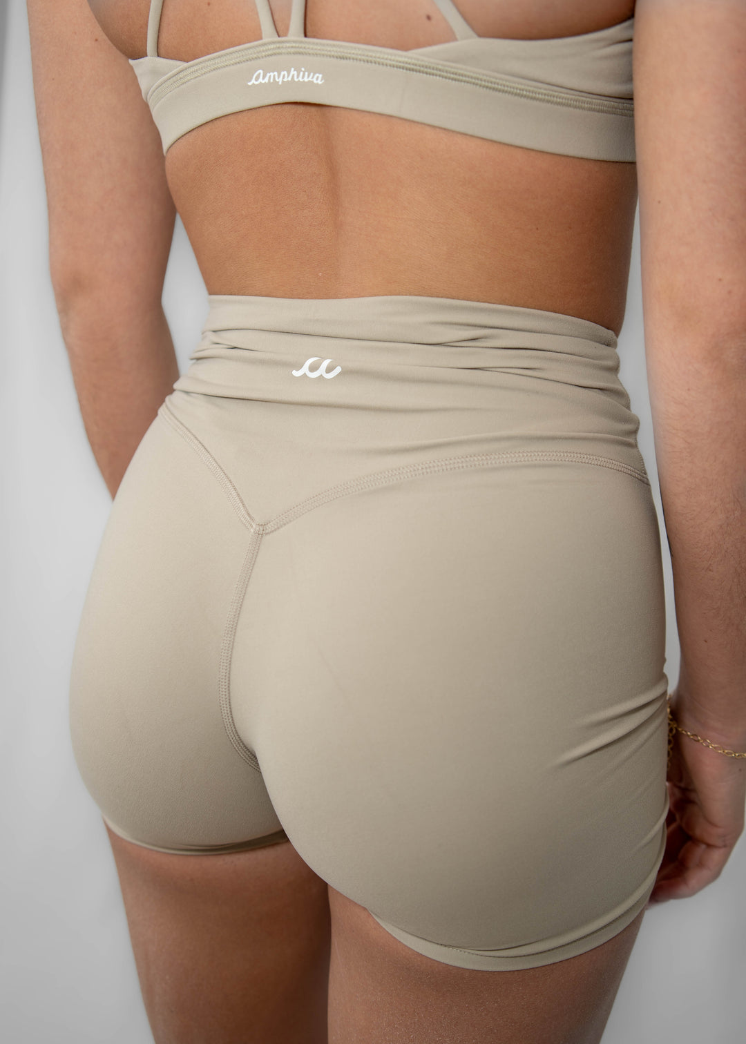 Women's Form Biker Shorts